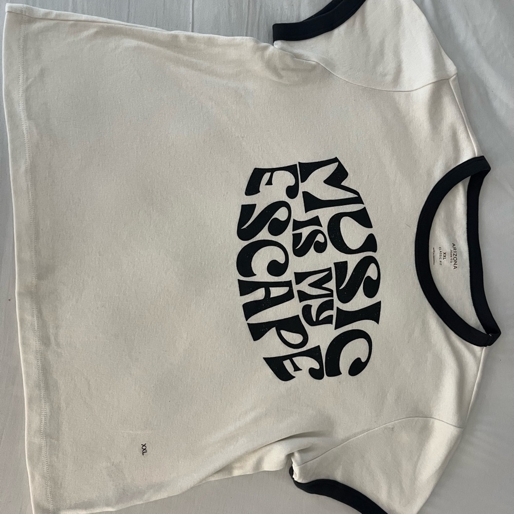 Zara Black and White Short Sleeve Tee with Graphic Design